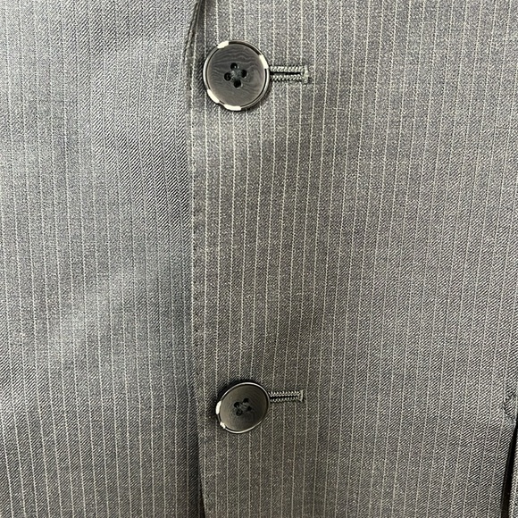 Theory Black Pinstripe 2 Button Wool Blazer Men Size 40 BLEMISH - Picture 3 of 6